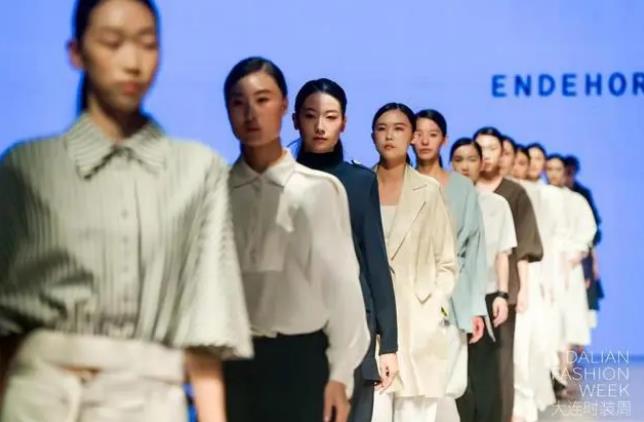 2023大连时装周2.jpg