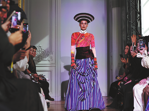 1759888249739799.png 1.png